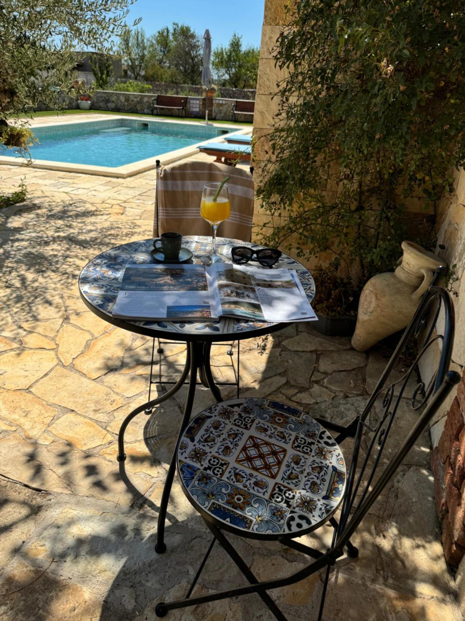 Holiday Home Iva With Pool Sukošan Екстериор снимка